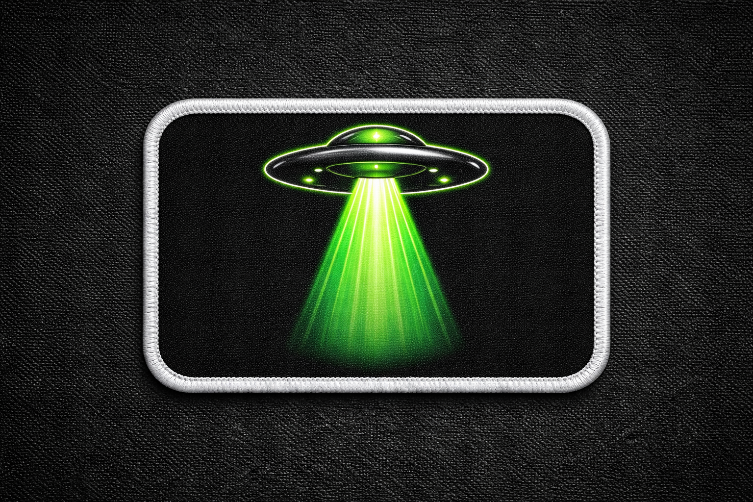 CONTACT_01 – UFO PATCH HAT
First release presale